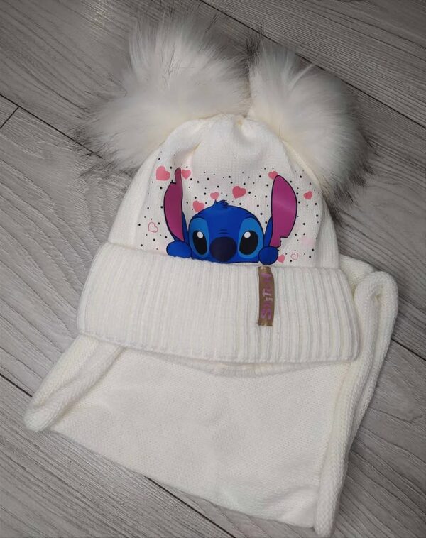 Ocieplany komplet dla dziewczynki Stitch Czapka + Komin - obrazek 3