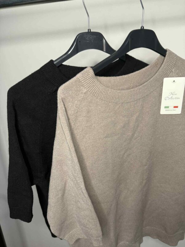 Sweter z krótkim rękawem